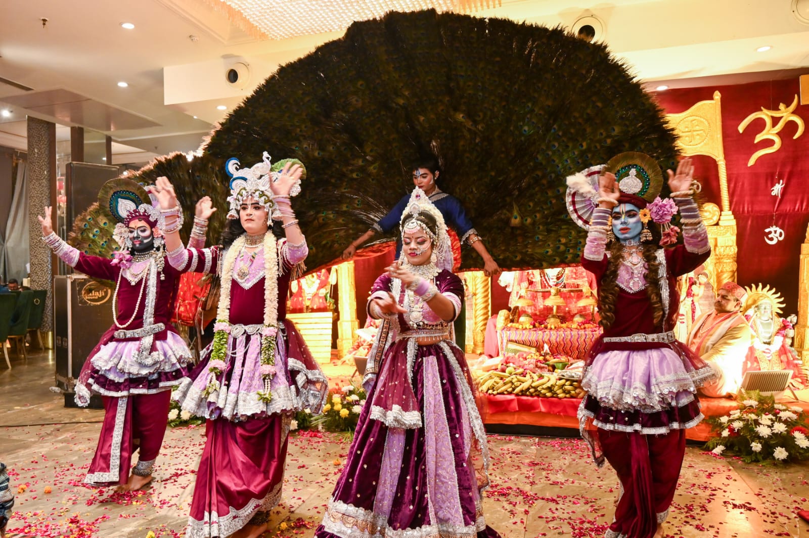 Rajneesh Bhayana & Team